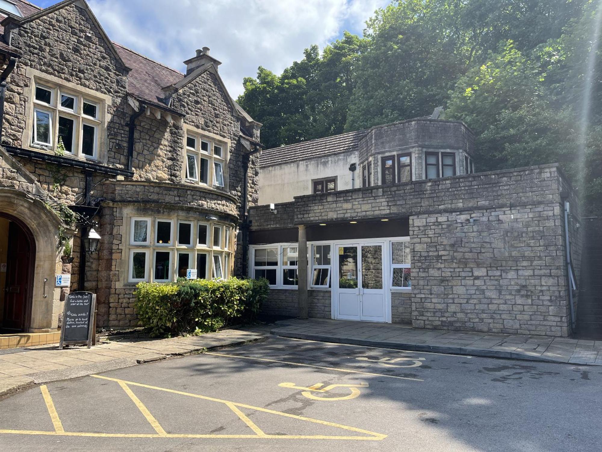 Sidcot Arms Hotel Winscombe Bagian luar foto